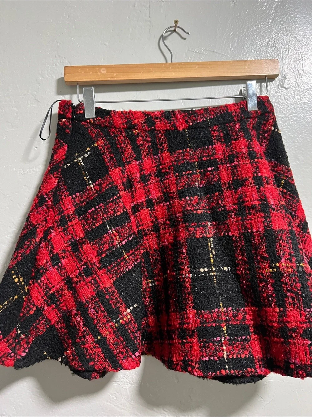 Anthropologie English Factory Red Black Plaid Tweed Mini Skater Skirt Preppy